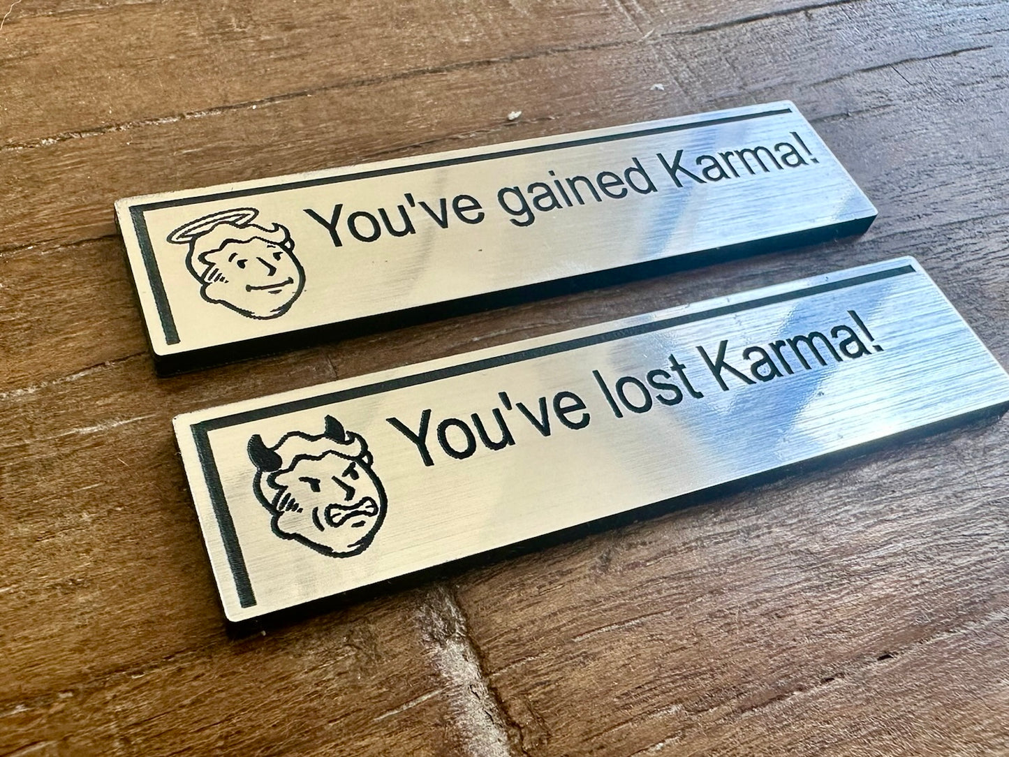 Karma Game - 2 Plaques