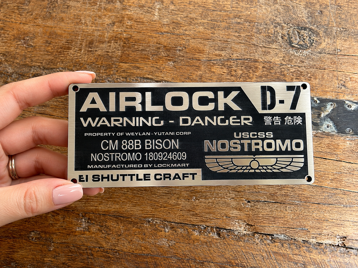 Aliens Airlock Plaque